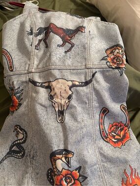 Sleeveless Mini Dress with Western Skull & Floral Print in Grey and Orange